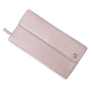 Gucci Interlocking G Continental Wallet in Pink Grained Leather